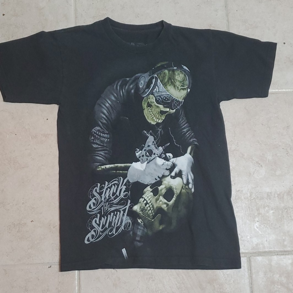 DYSE T shirt